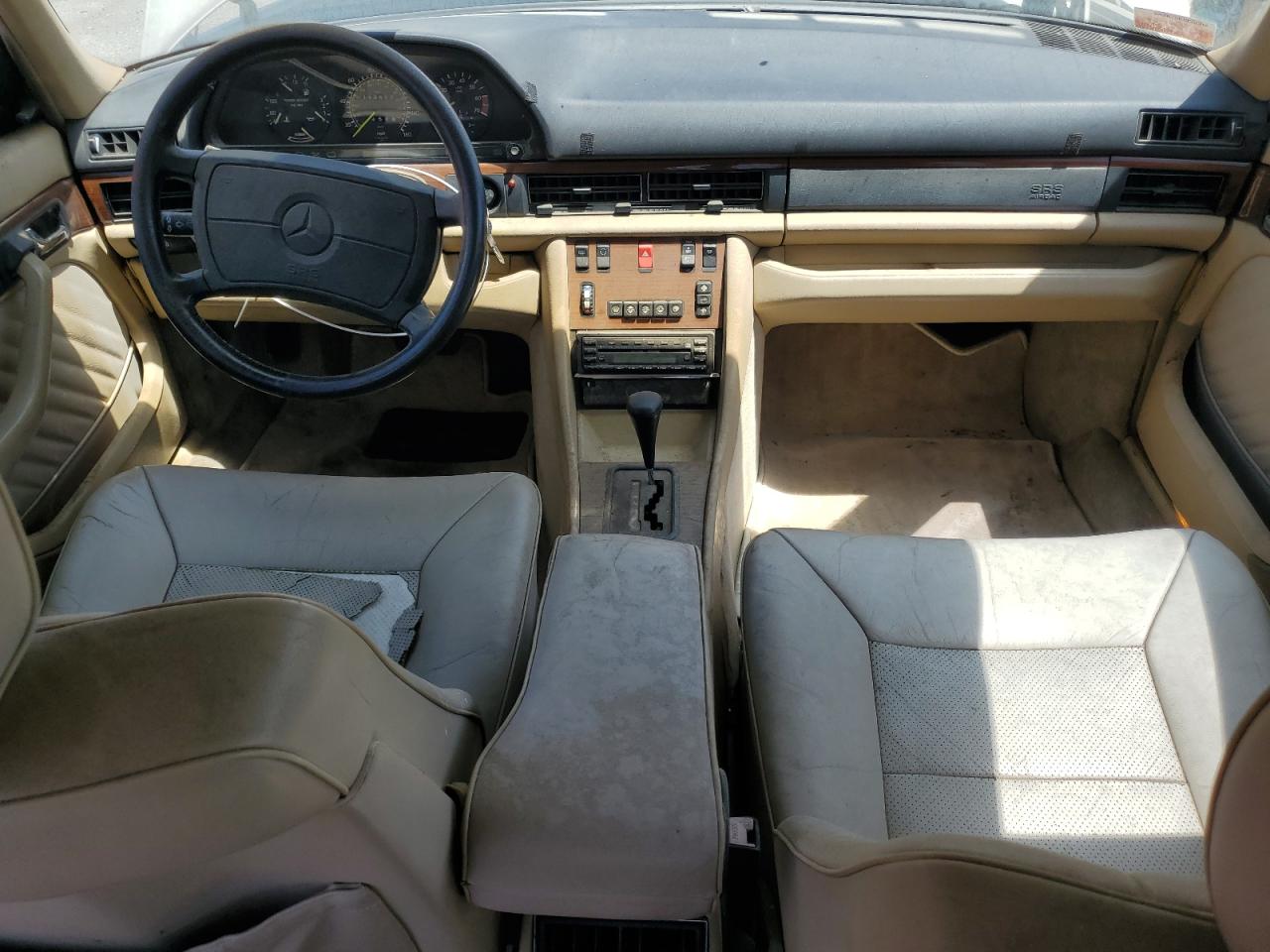 1990 Mercedes-Benz 420 Sel VIN: WDBCA35EXLA517626 Lot: 63682705