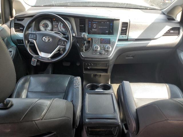  TOYOTA SIENNA 2015 Czarny