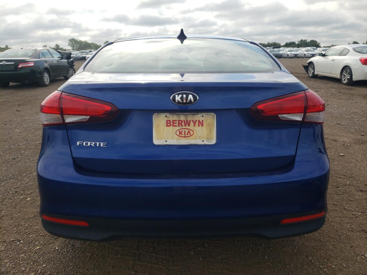 2017 Kia Forte Lx VIN: 3KPFK4A70HE160972 Lot: 64967985