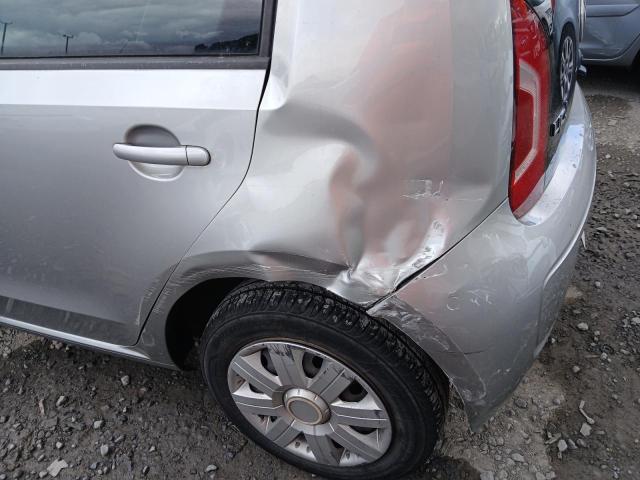 2016 VOLKSWAGEN MOVE UP