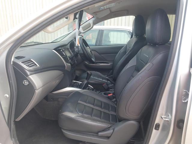 2016 MITSUBISHI L200 DOUBLE CAB DI-D 178 BARBARIAN 4WD