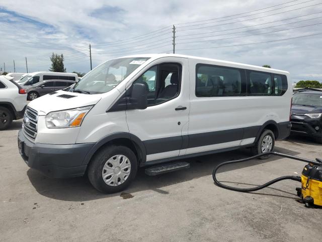 Minivans FORD TRANSIT 2017 White