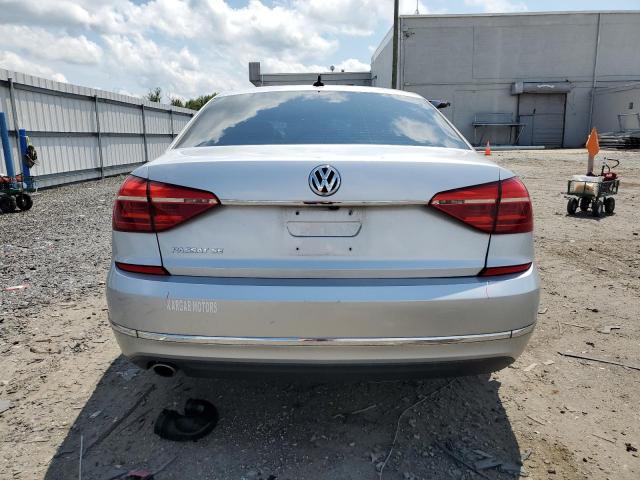  VOLKSWAGEN PASSAT 2016 Szary