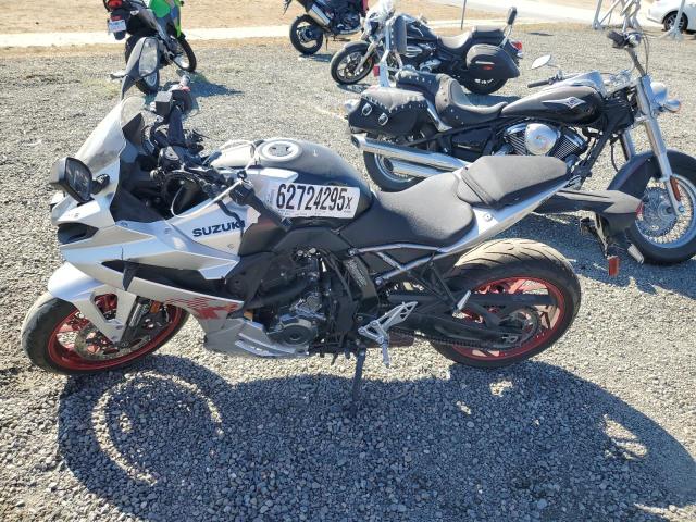 2024 SUZUKI GSX800 F  