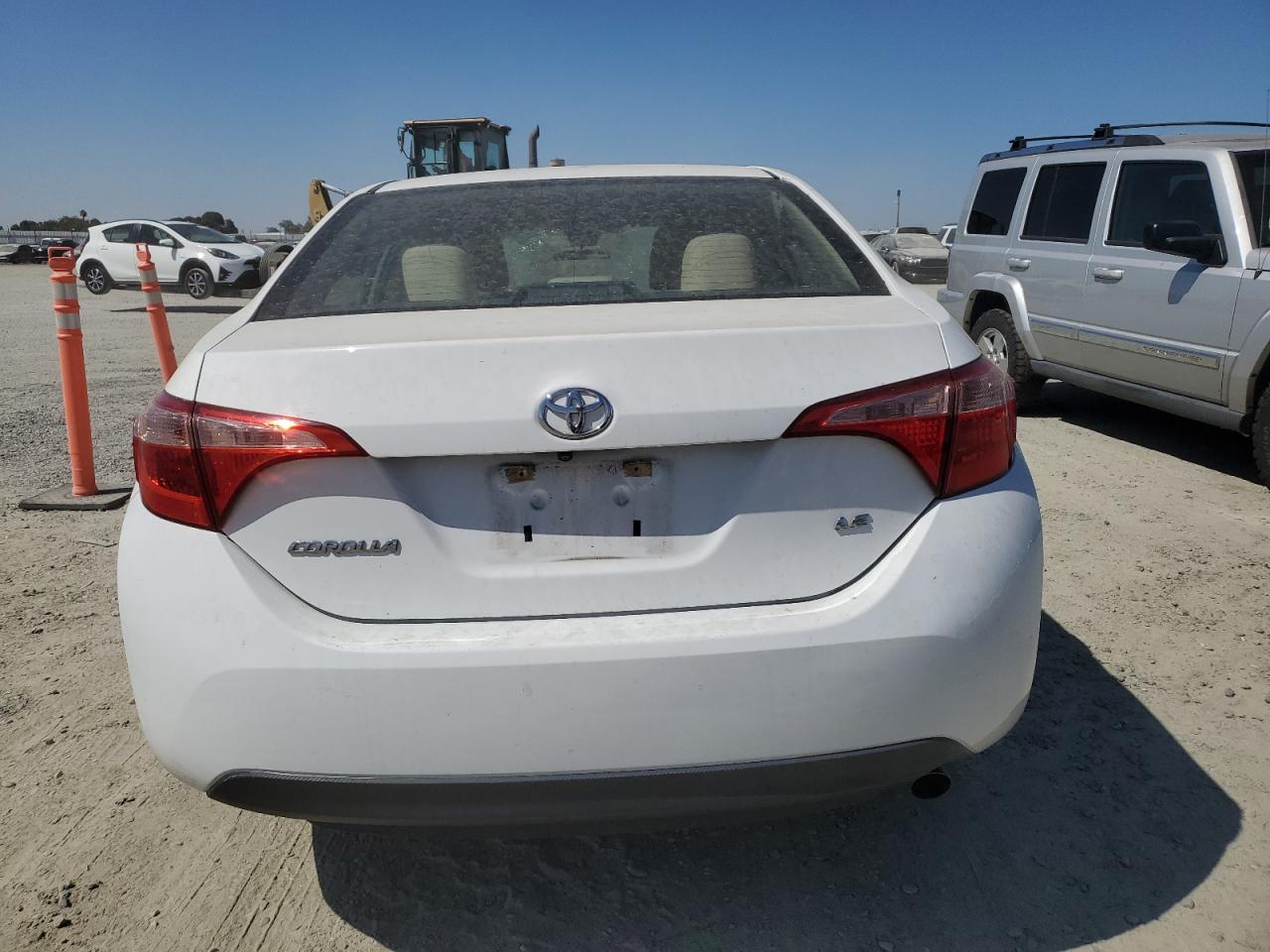 2017 Toyota Corolla L VIN: 5YFBURHE1HP711774 Lot: 65025965