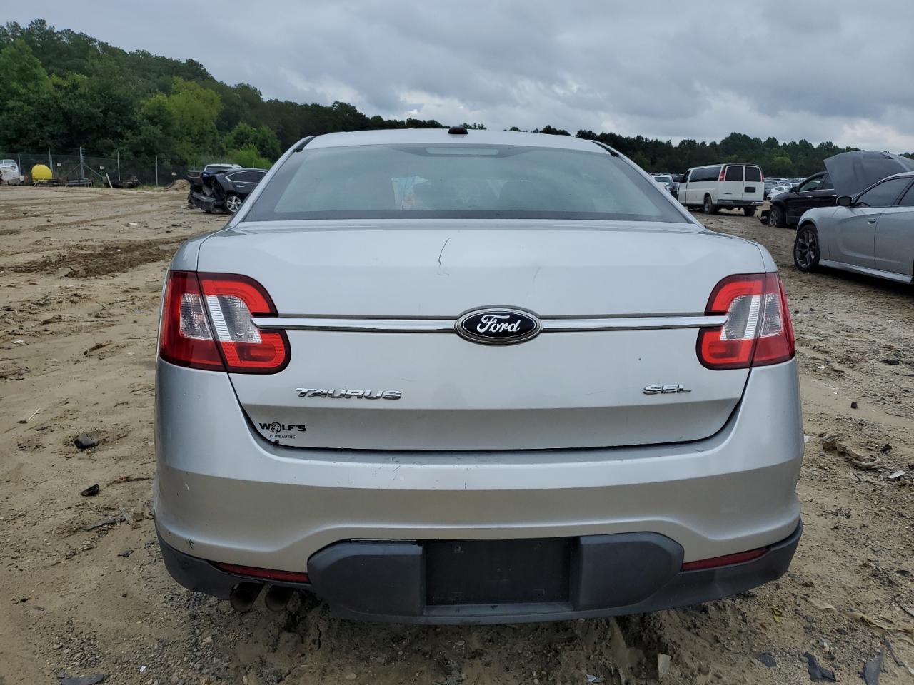2011 Ford Taurus Sel VIN: 1FAHP2EW4BG117992 Lot: 64027125