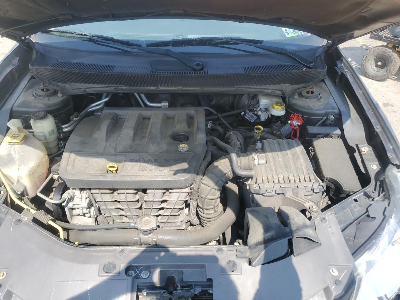2010 Chrysler Sebring Limited VIN: 1C3CC5FB8AN117070 Lot: 63481625