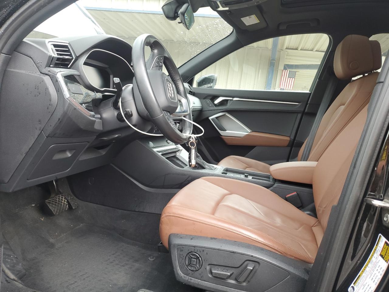 2020 Audi Q3 Premium VIN: WA1AECF37L1068023 Lot: 64477205