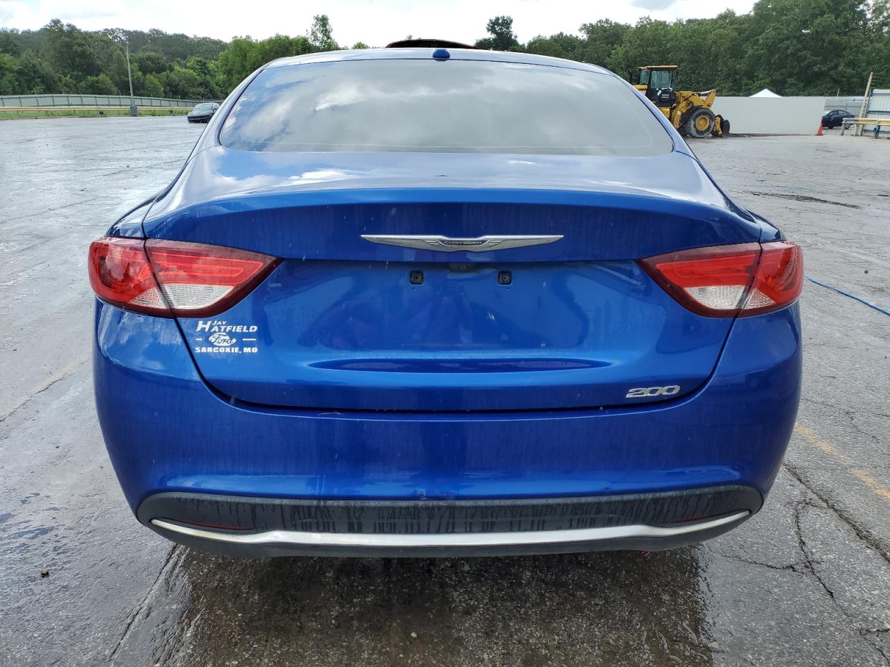 2015 Chrysler 200 Limited VIN: 1C3CCCAB2FN536311 Lot: 64291535