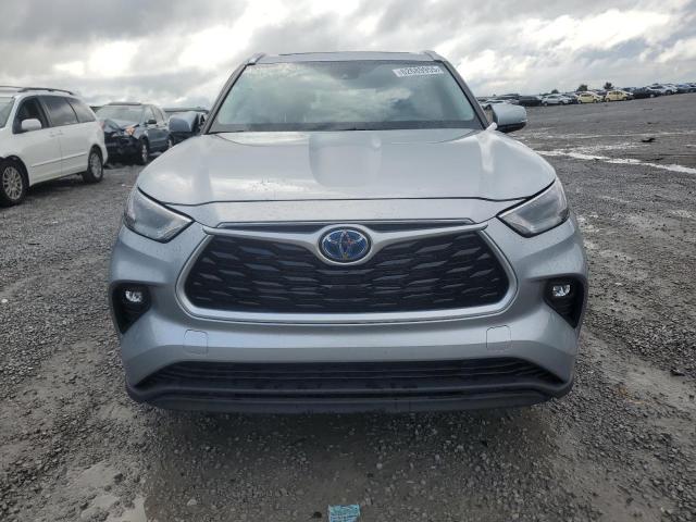  TOYOTA HIGHLANDER 2023 Silver