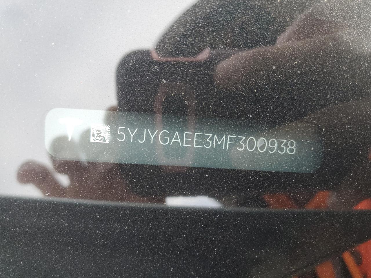 2021 Tesla Model Y VIN: 5YJYGAEE3MF300938 Lot: 63146905