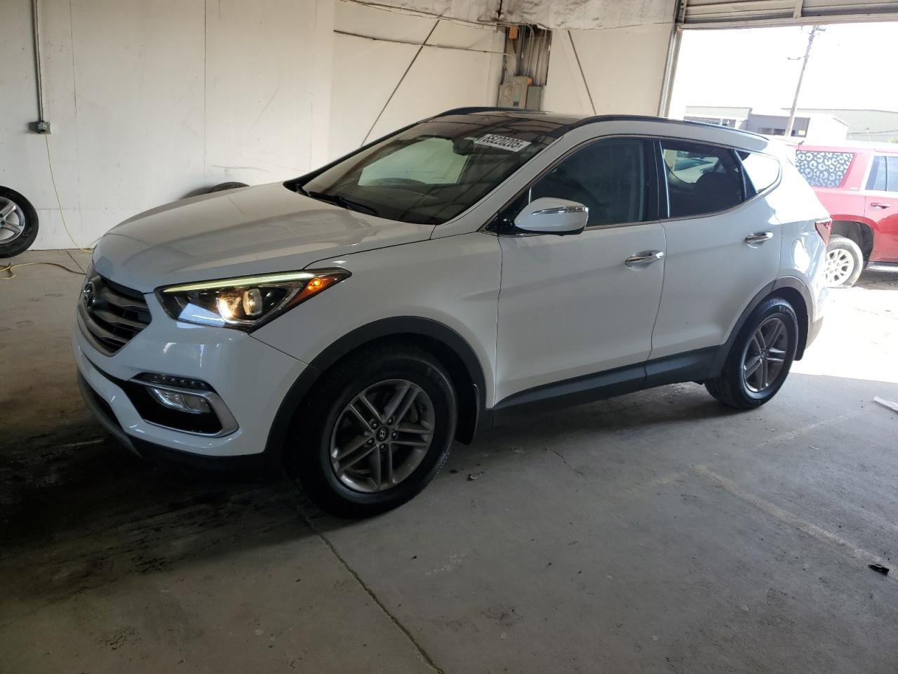 2018 Hyundai Santa Fe Sport VIN: 5XYZUDLB0JG554246 Lot: 65220205
