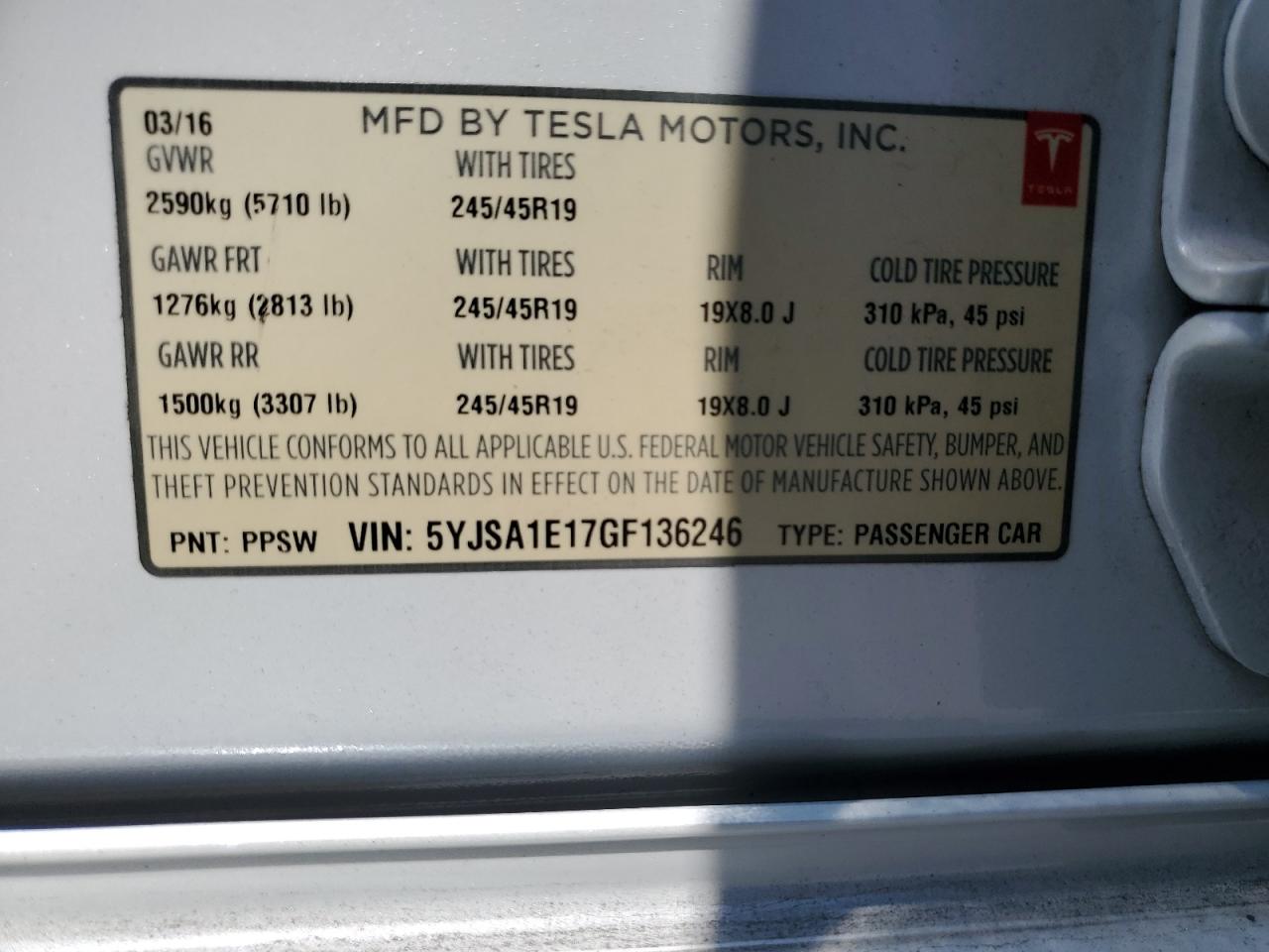 2016 Tesla Model S VIN: 5YJSA1E17GF136246 Lot: 65090445