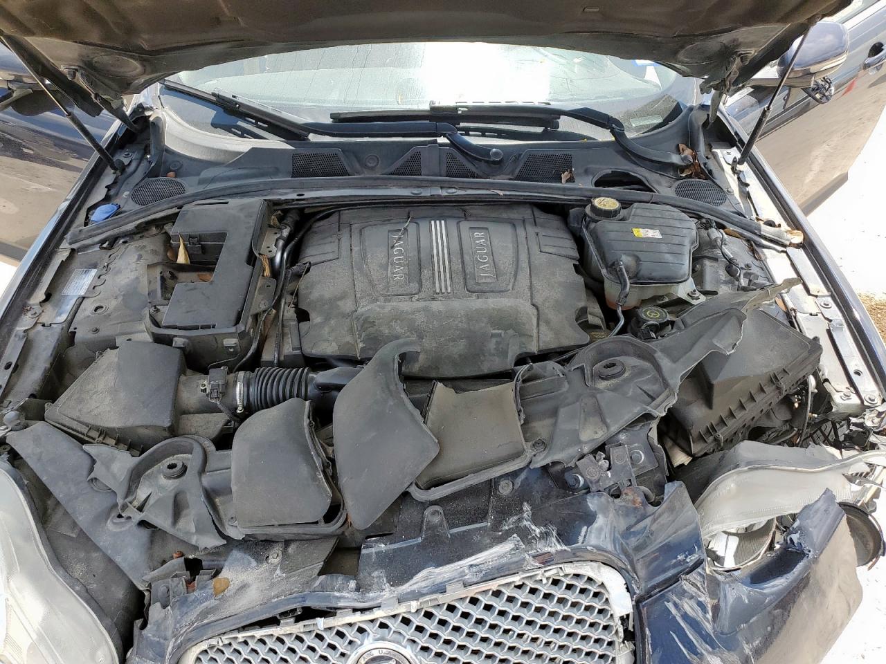 2011 Jaguar Xf Premium VIN: SAJWA0GB9BLS19508 Lot: 65870085