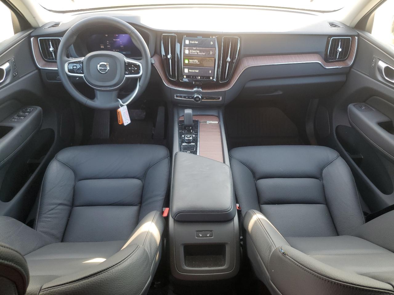 2024 Volvo Xc60 Plus VIN: YV4L12RL3R1904397 Lot: 64628005