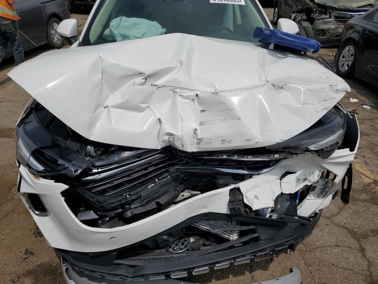 2023 Buick Envision Essence VIN: LRBFZPR47PD198950 Lot: 64245505
