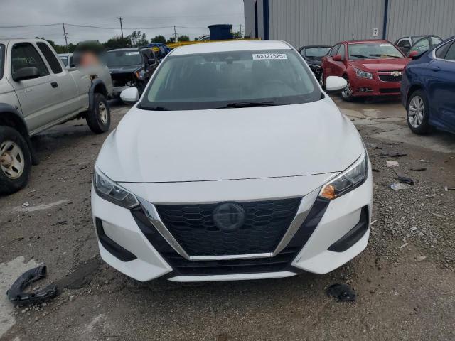  NISSAN SENTRA 2022 Белы
