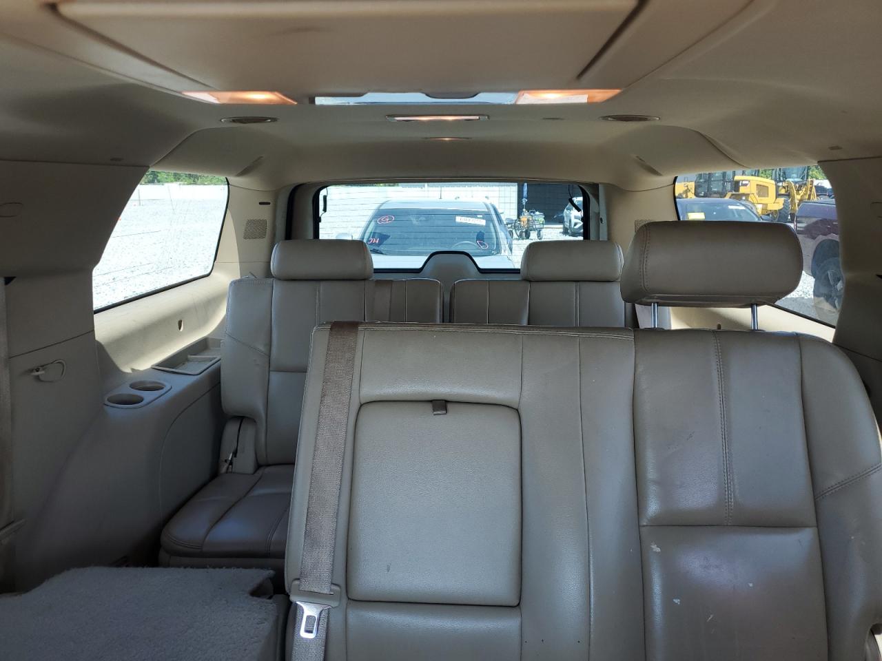 2007 Chevrolet Suburban K1500 VIN: 1GNFK16Y57R347618 Lot: 63912165