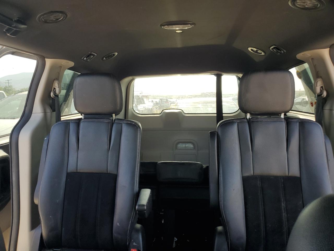 2018 Dodge Grand Caravan Sxt VIN: 2C4RDGCG9JR241429 Lot: 64956895