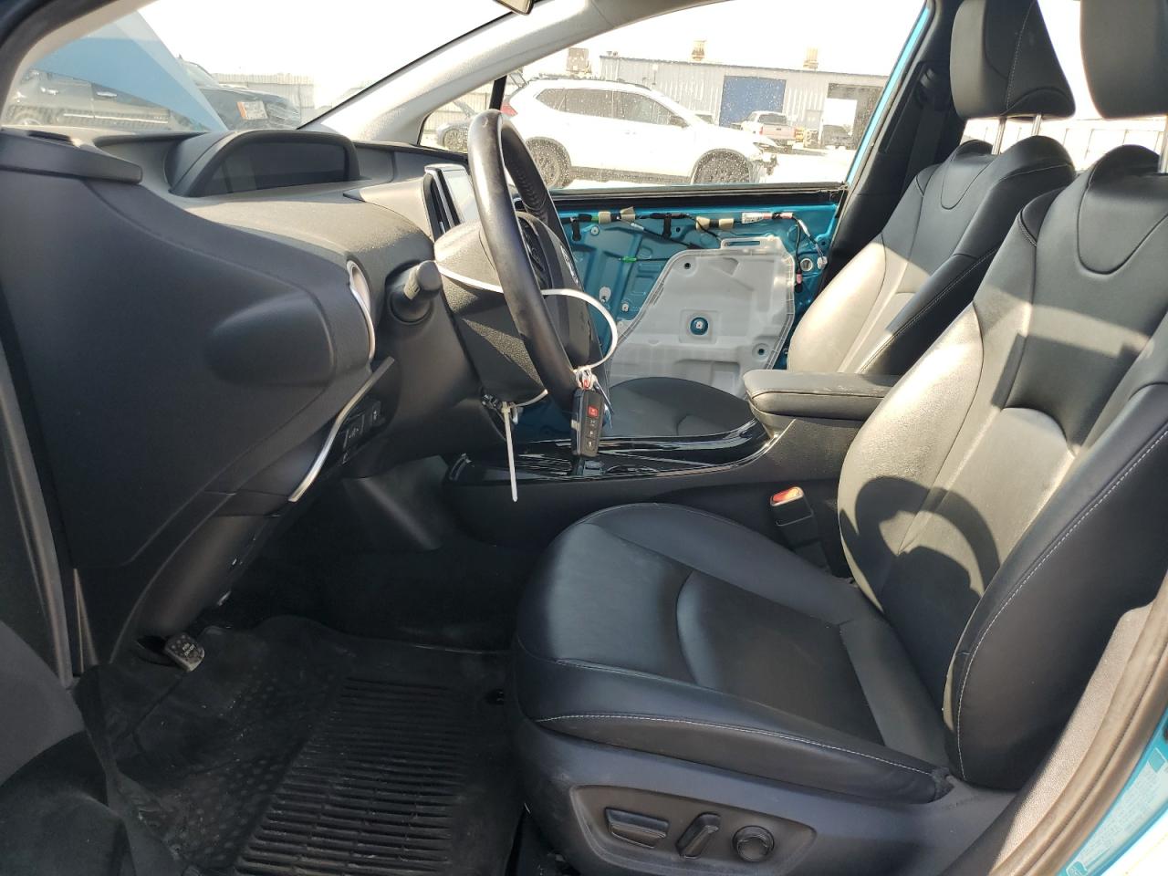 2021 Toyota Prius Prime Le VIN: JTDKAMFP0M3165634 Lot: 62217185