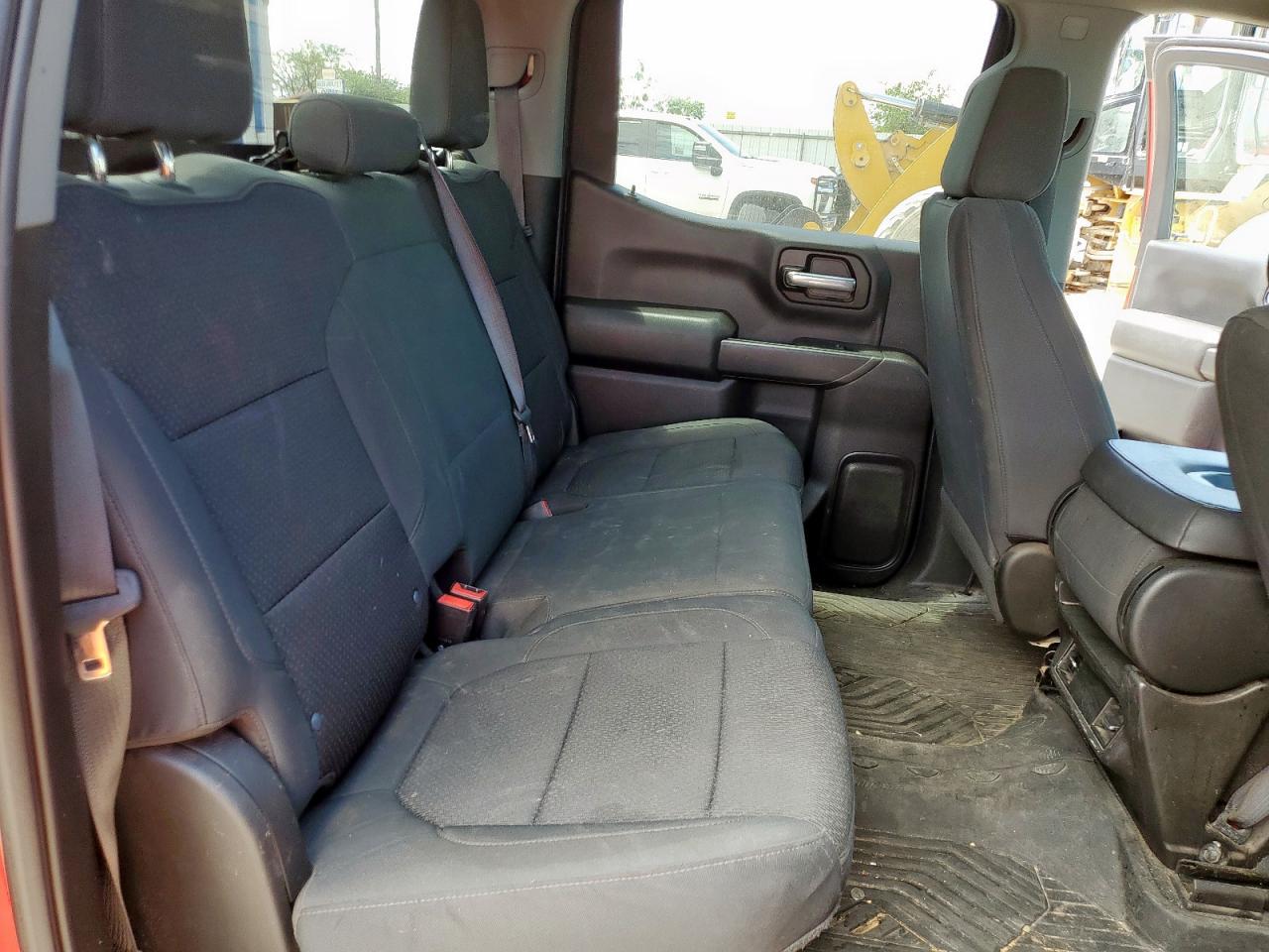 2021 Chevrolet Silverado K1500 Trail Boss Custom VIN: 3GCPYCEF8MG477668 Lot: 64878135