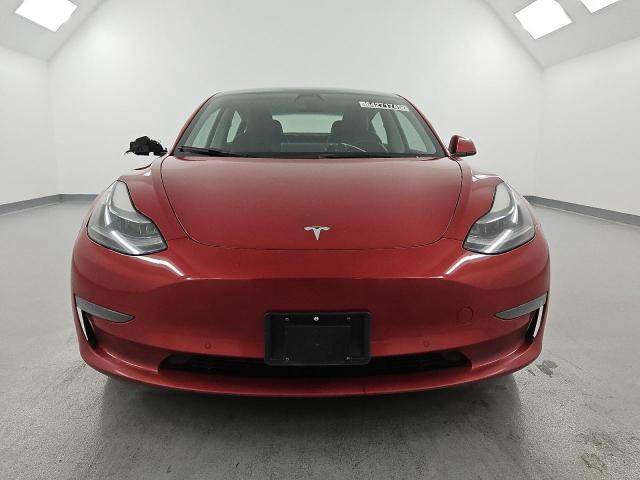  TESLA MODEL 3 2022 Red