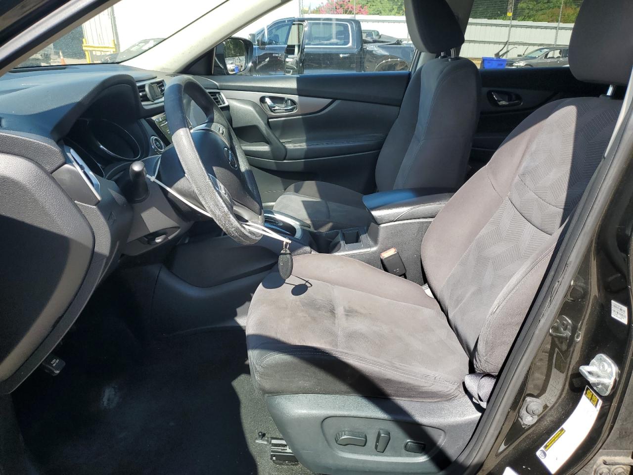 2016 Nissan Rogue S VIN: KNMAT2MTXGP642075 Lot: 64733135
