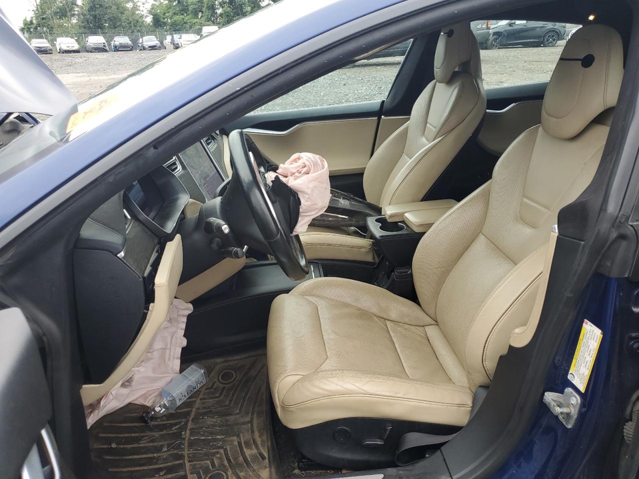 2016 Tesla Model S VIN: 5YJSA1E42GF170850 Lot: 64051235
