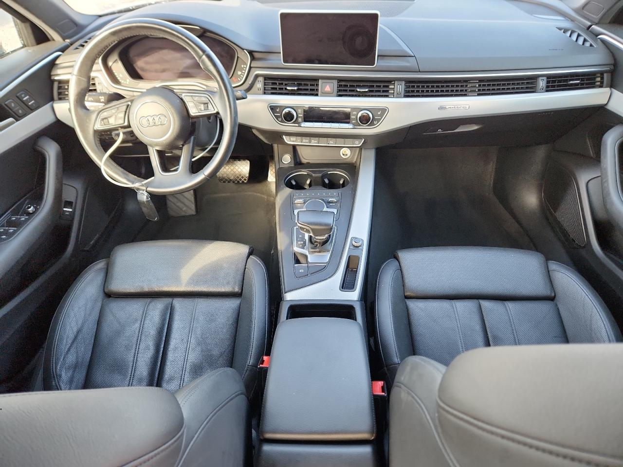 2017 Audi A4 Prestige VIN: WAUFNAF48HN038244 Lot: 63297065