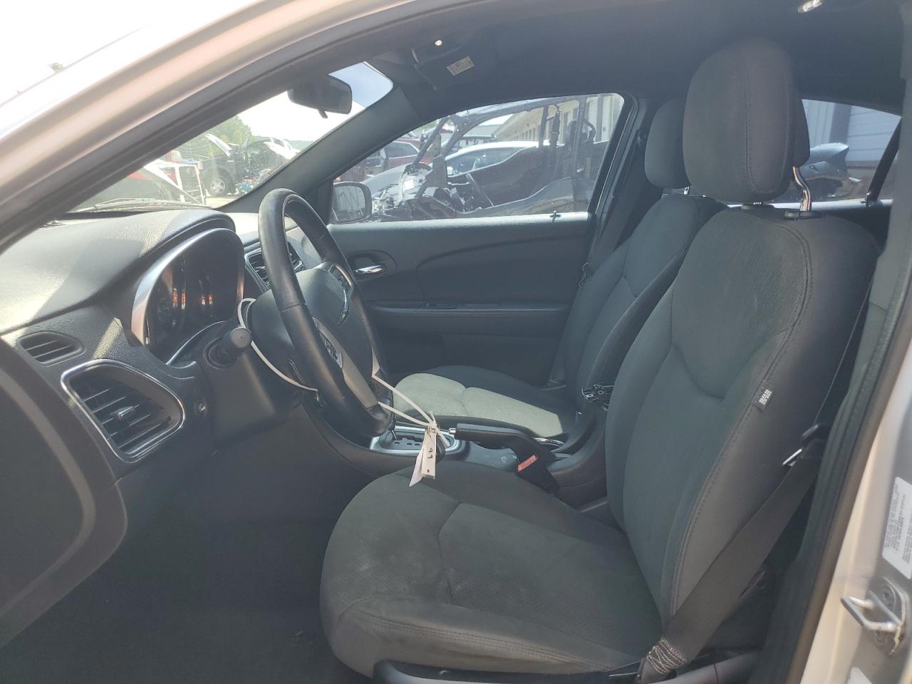 2011 Chrysler 200 Touring VIN: 1C3BC1FB4BN615210 Lot: 64874305