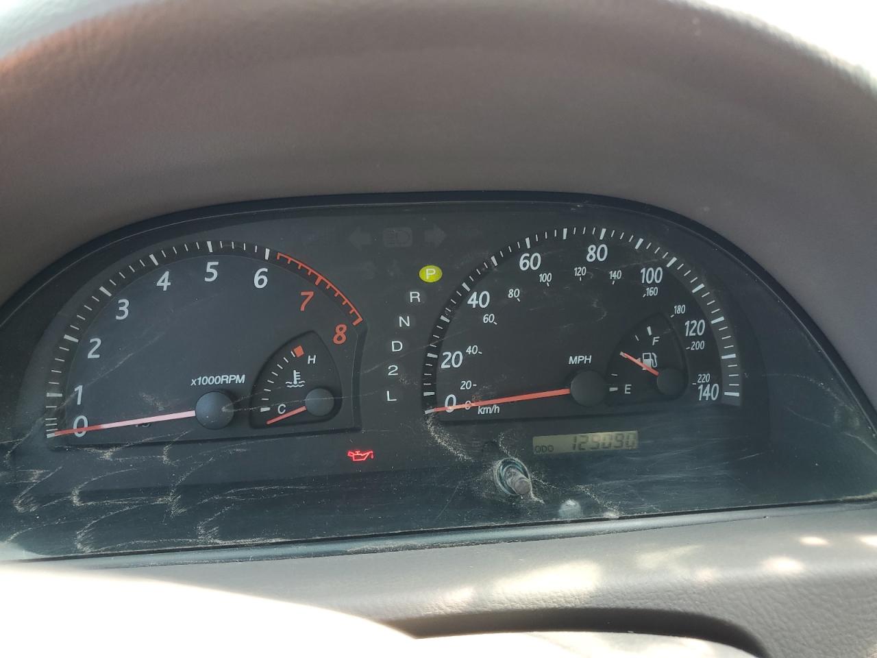 2004 Toyota Camry Le VIN: 4T1BE32K04U272147 Lot: 59170285