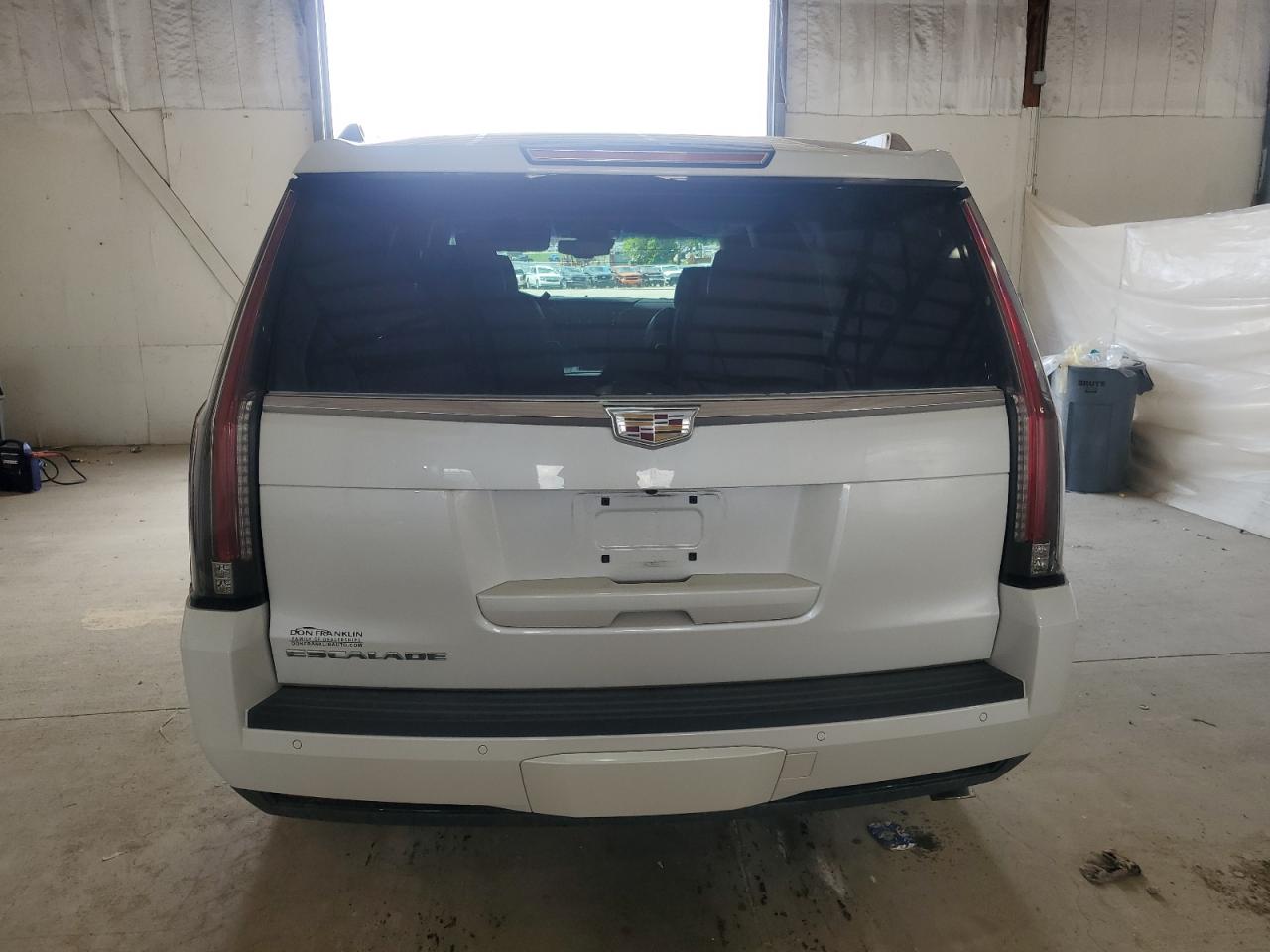 2016 Cadillac Escalade Luxury VIN: 1GYS4BKJ4GR385531 Lot: 61902485
