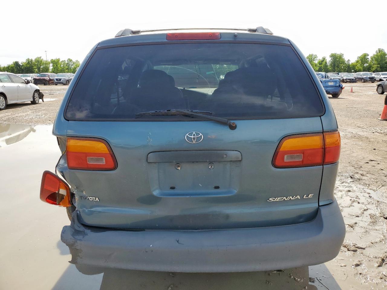 2000 Toyota Sienna Le VIN: 4T3ZF13C1YU199939 Lot: 64784415