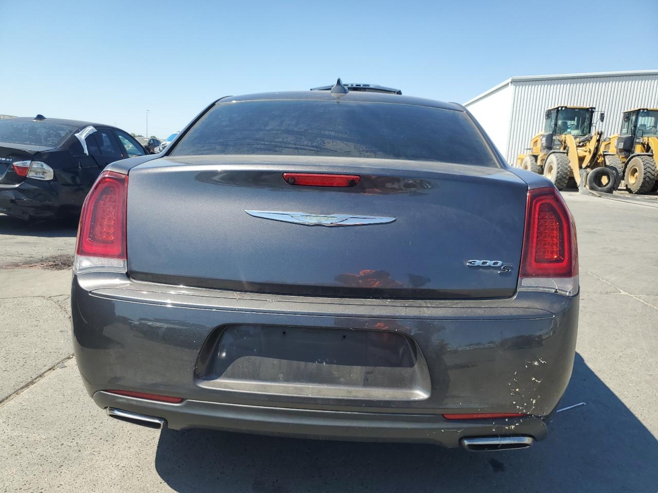 2019 Chrysler 300 S VIN: 2C3CCABG8KH515156 Lot: 64628895