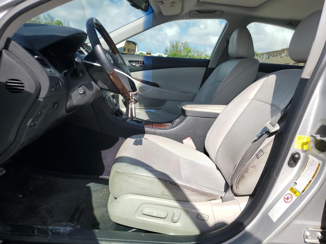 2011 Lexus Es 350 VIN: JTHBK1EG0B2468539 Lot: 65333035
