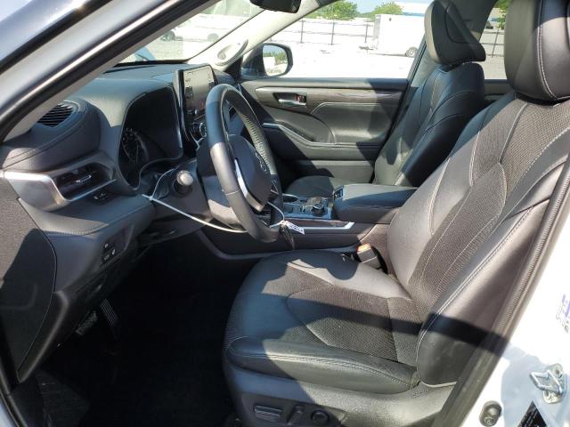  TOYOTA HIGHLANDER 2021 Biały