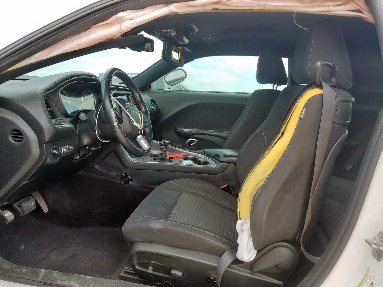 2017 Dodge Challenger Sxt VIN: 2C3CDZAG3HH550953 Lot: 64375675