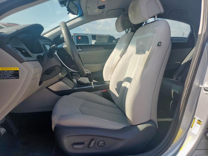  HYUNDAI SONATA 2016 Серебристый