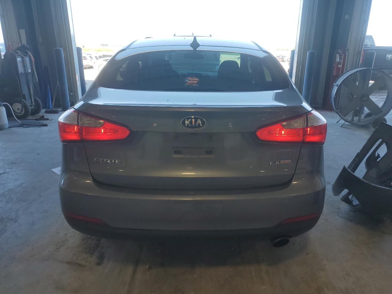 2016 Kia Forte Ex VIN: KNAFX4A88G5553149 Lot: 63051585