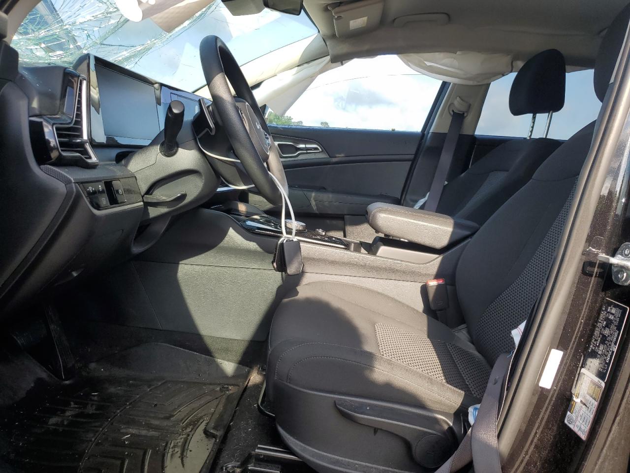 kndpucagxp7065052 KNDPUCAGXP7065052 2023 Kia Sportage Lx