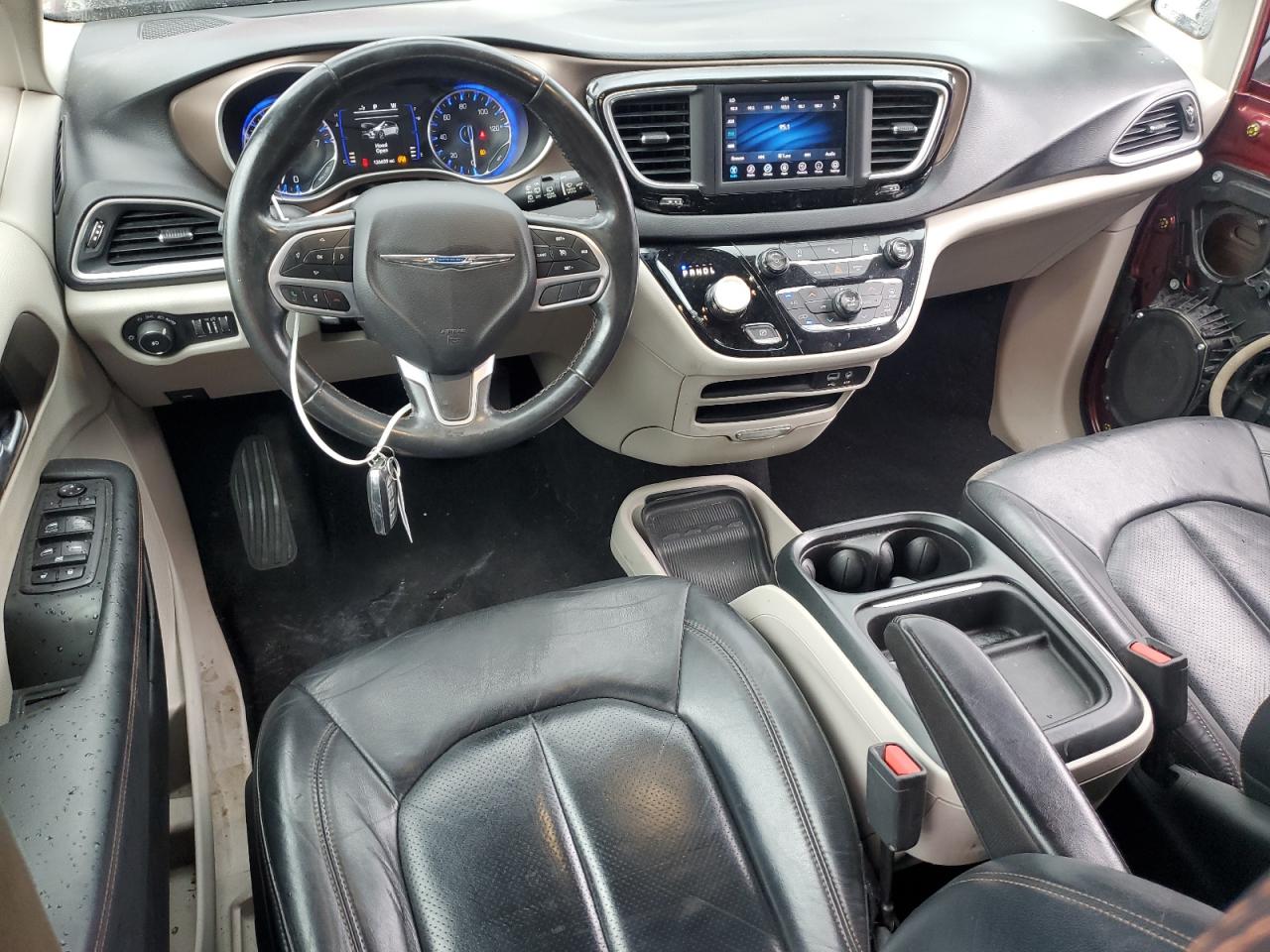 2018 Chrysler Pacifica Touring L VIN: 2C4RC1BG0JR186032 Lot: 65236285