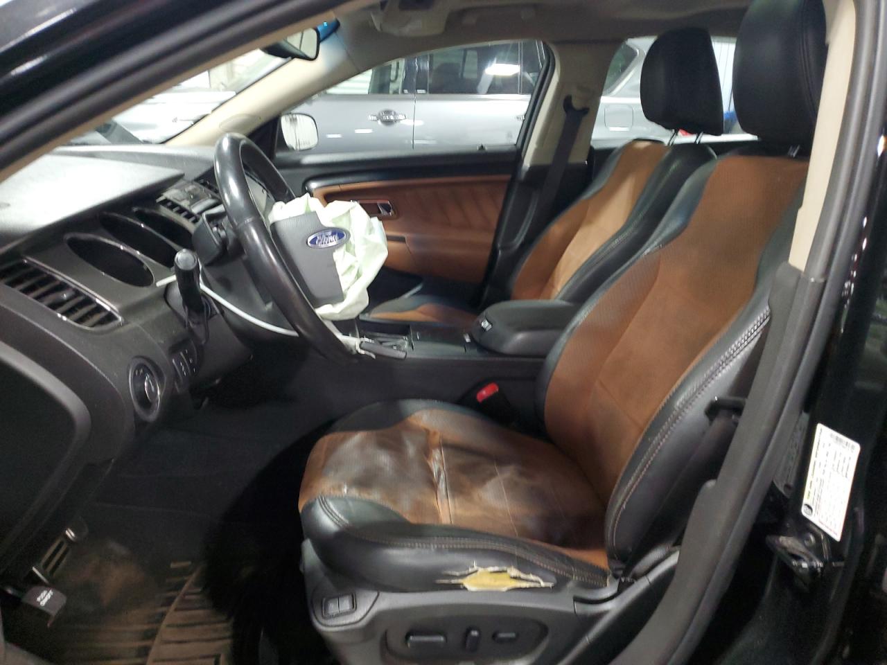 2011 Ford Taurus Sho VIN: 1FAHP2KT9BG102768 Lot: 64282555