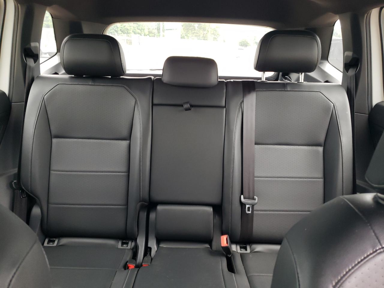 2018 Volkswagen Tiguan Se VIN: 3VV2B7AX7JM144135 Lot: 62292155