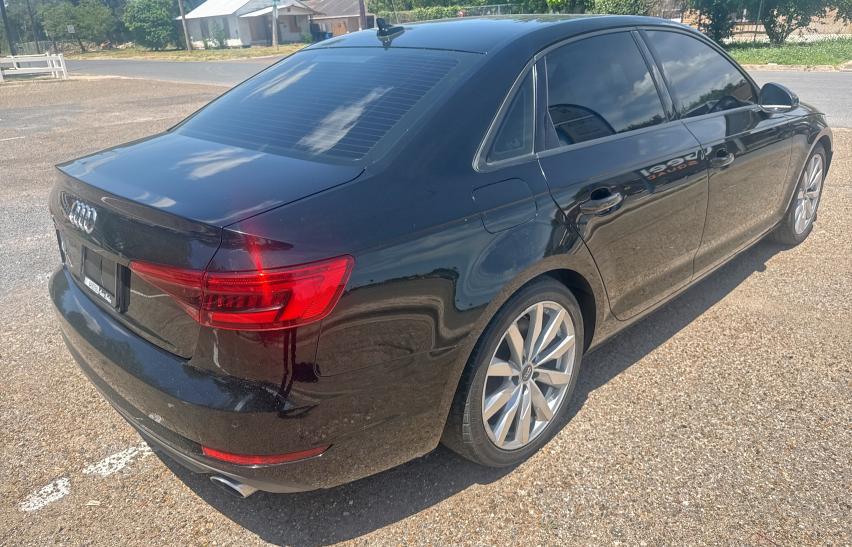 Sedans AUDI A4 2017 Black