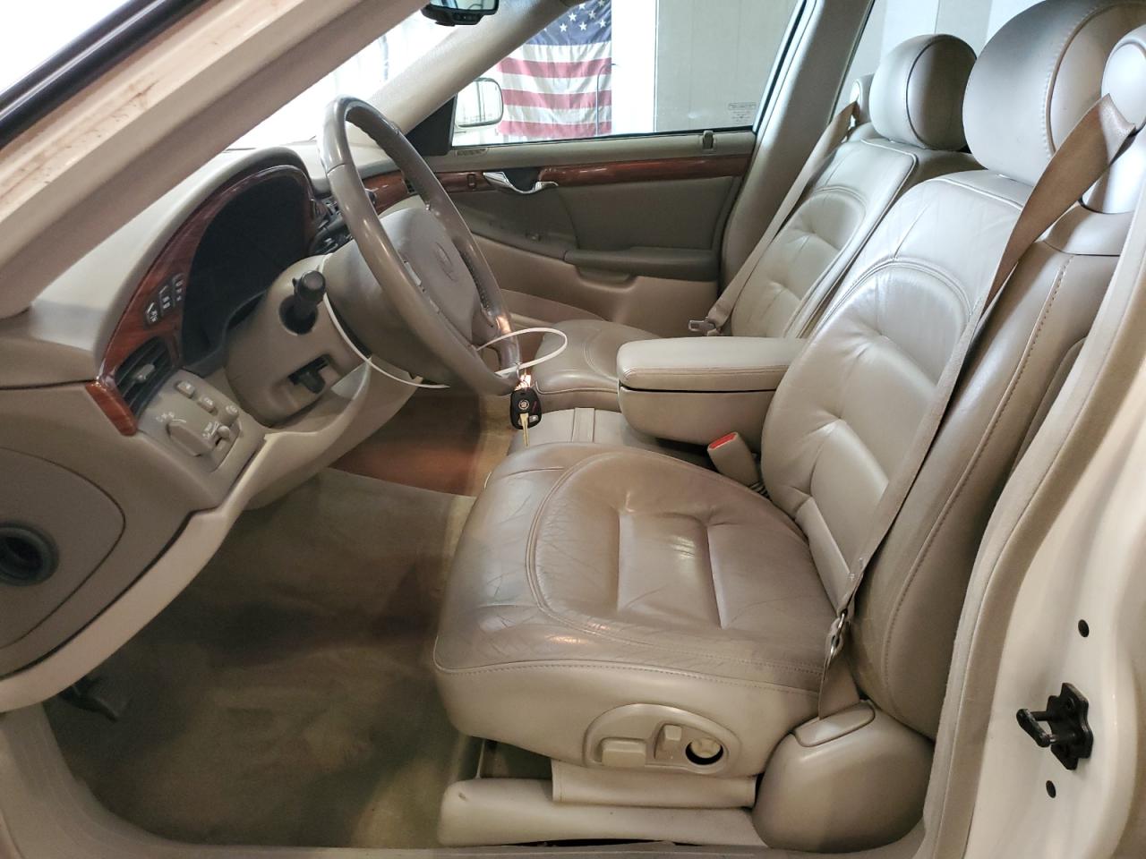 2001 Cadillac Deville VIN: 1G6KD57Y31U177306 Lot: 67041735