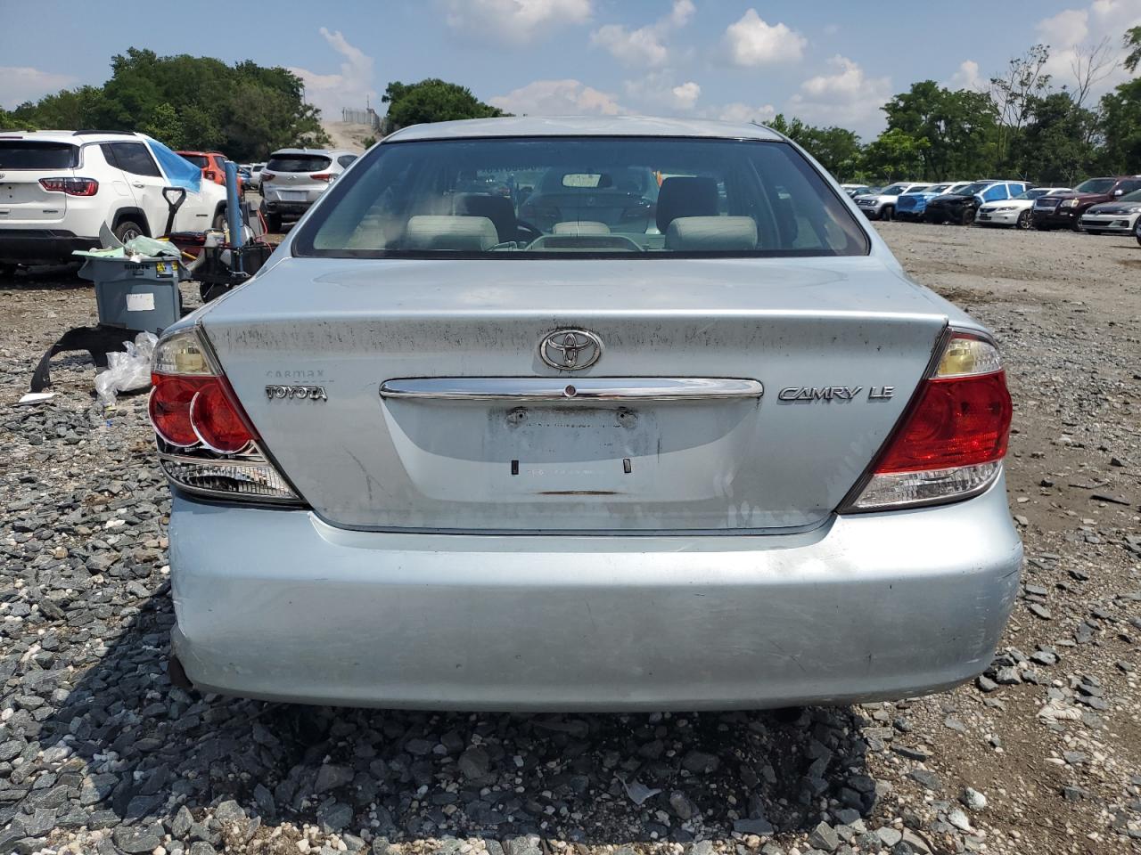 2005 Toyota Camry Le VIN: 4T1BE30K65U639623 Lot: 64386125