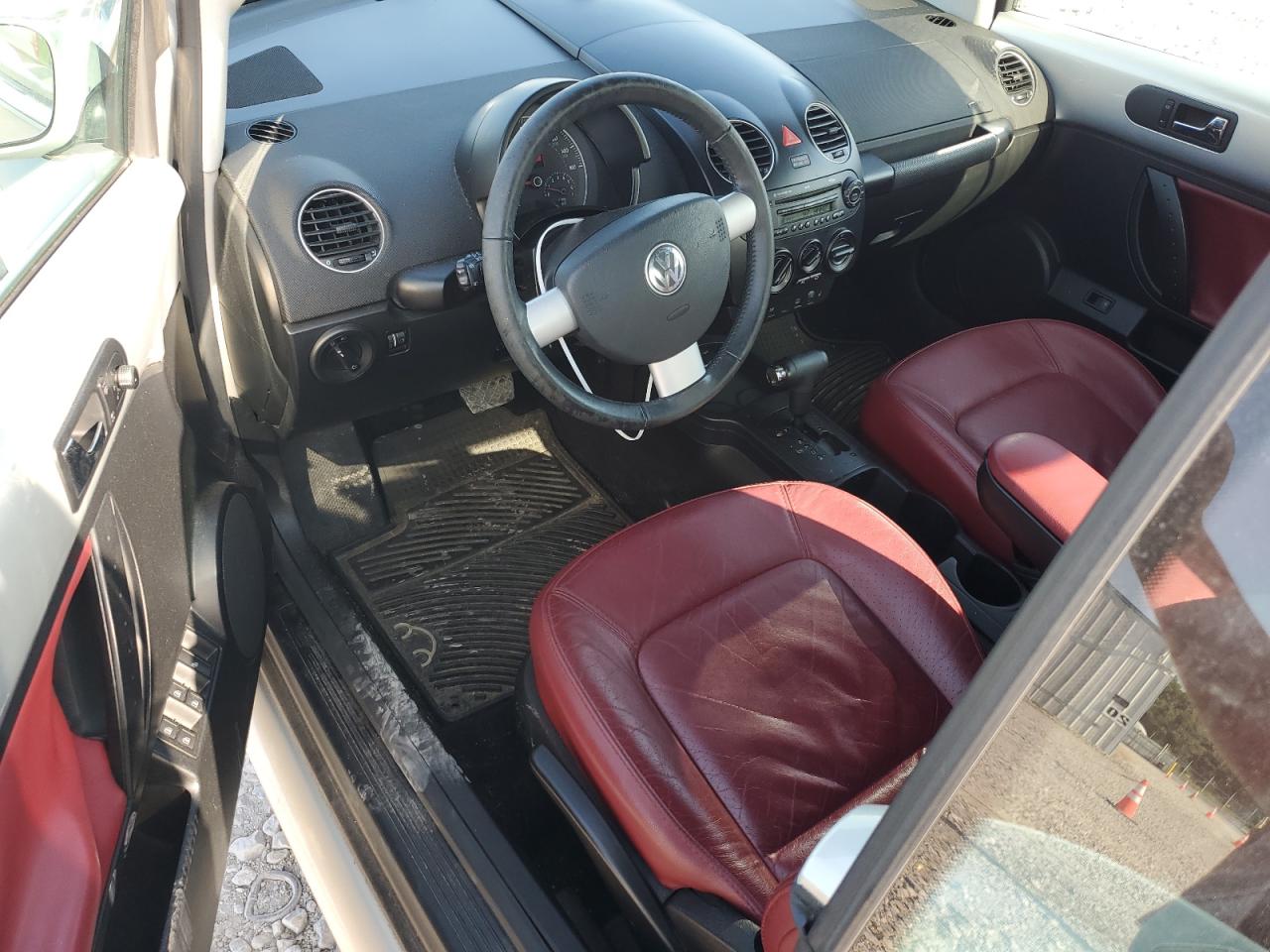 2009 Volkswagen New Beetle Blush Edition VIN: 3VWSF31Y79M409309 Lot: 62379765