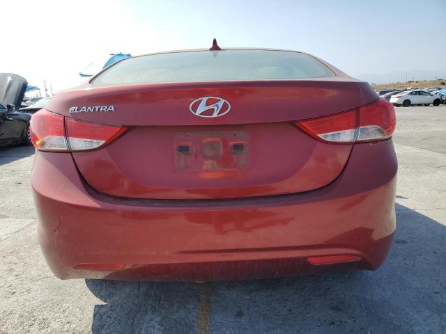  HYUNDAI ELANTRA 2013 Красный