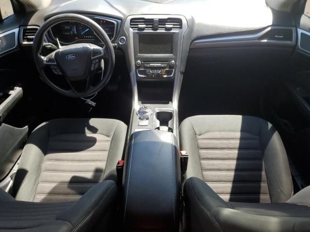  FORD FUSION 2018 Srebrny
