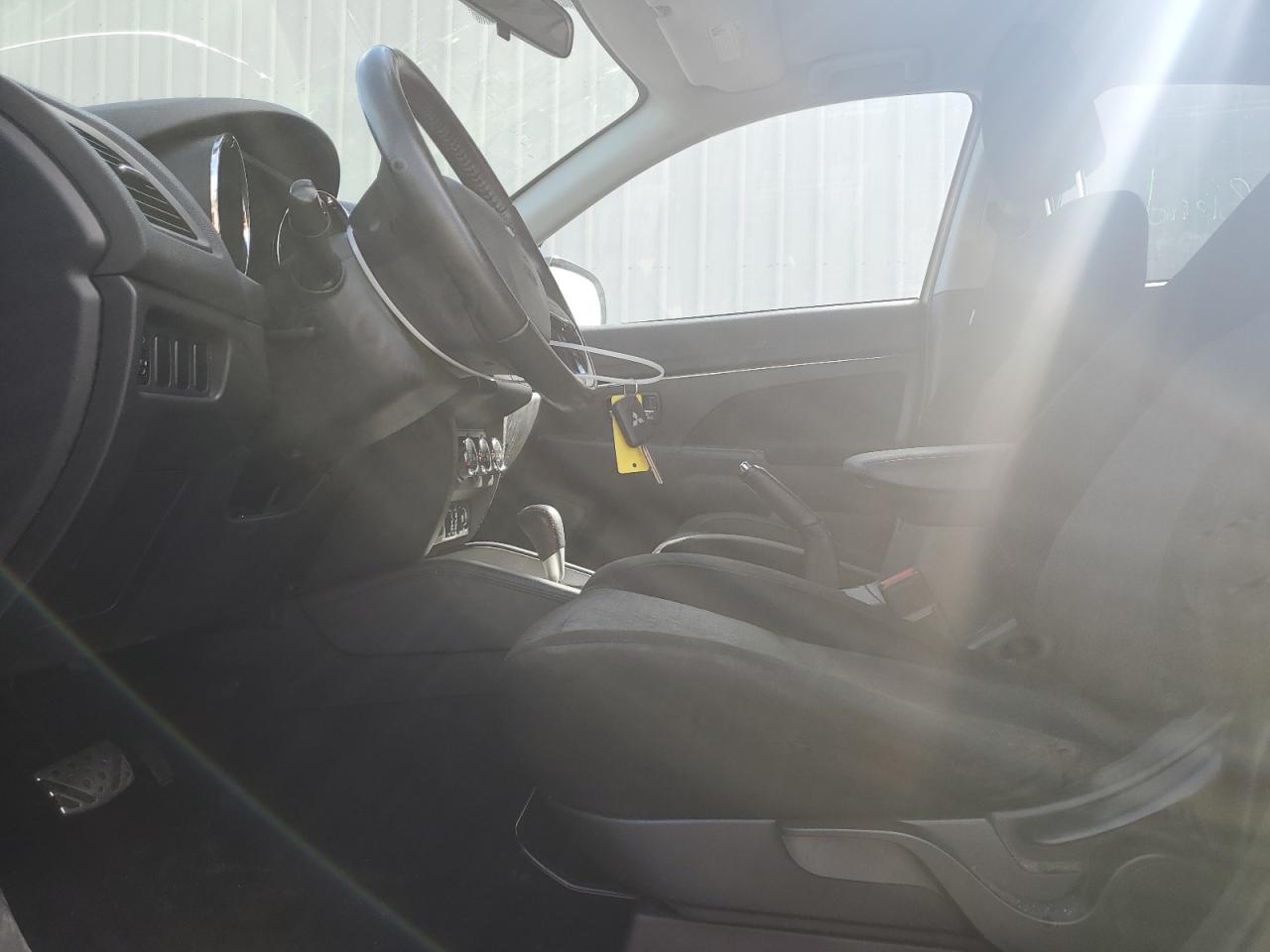 2018 Mitsubishi Outlander Sport Es VIN: JA4AR3AU4JU008927 Lot: 65230375